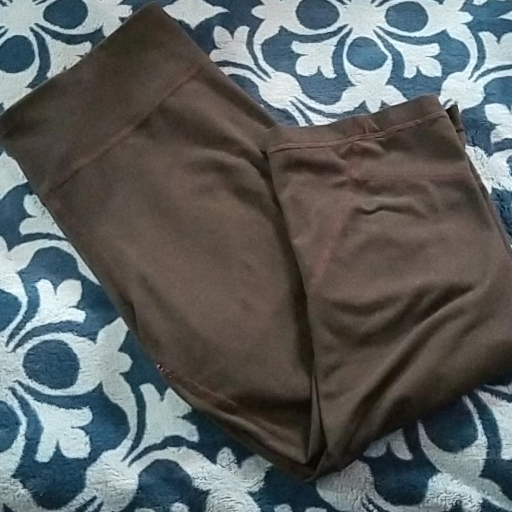 Under Armour capri leggings